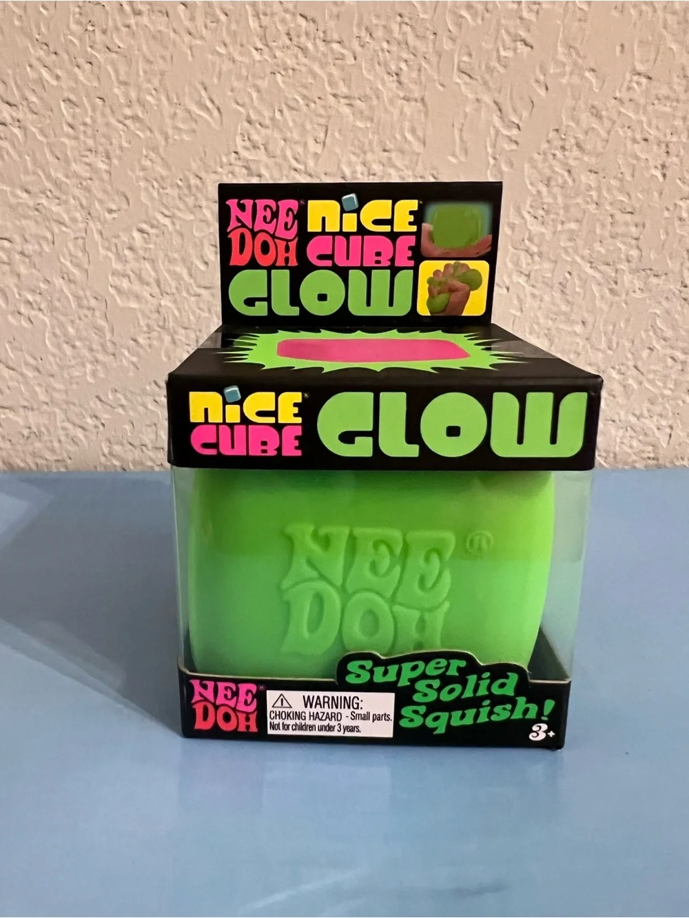 Authentic NeeDoh Glow Nice Cube - Neon Green💚💚💚